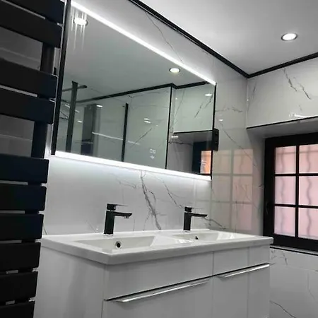 Love Room La Parenthese Carnoules Carnoules  Exterior photo